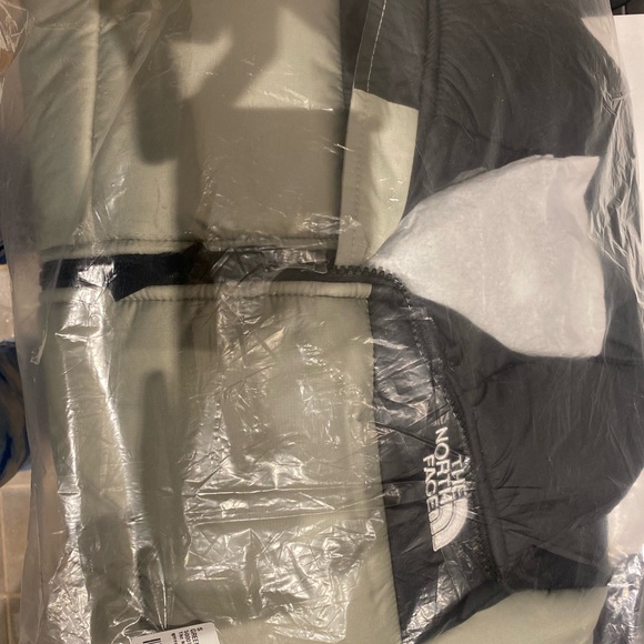 Northface Jacket - Picture 9 of 11